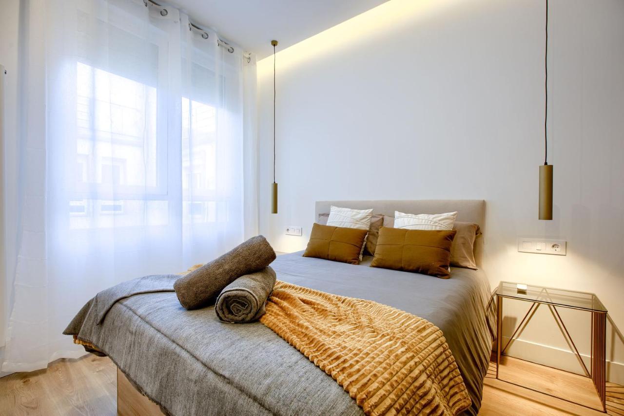 El Cielo: Lujoso Atico En Madrid Centro Apartment Exterior photo